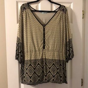 XL Black and Cream blouse